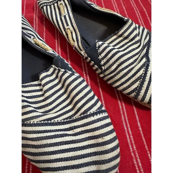 Nautica Women’s size 10 flats - Picture 2 of 6